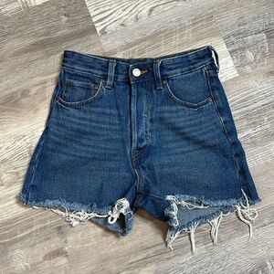 & DENIM • size 2 • high waisted • jeans shorts • like new (WA-1562)